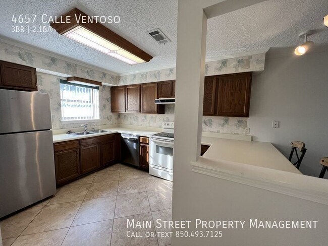 Building Photo - 4657 Calle Ventoso