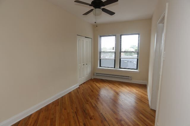 Building Photo - 4644 N Paulina St