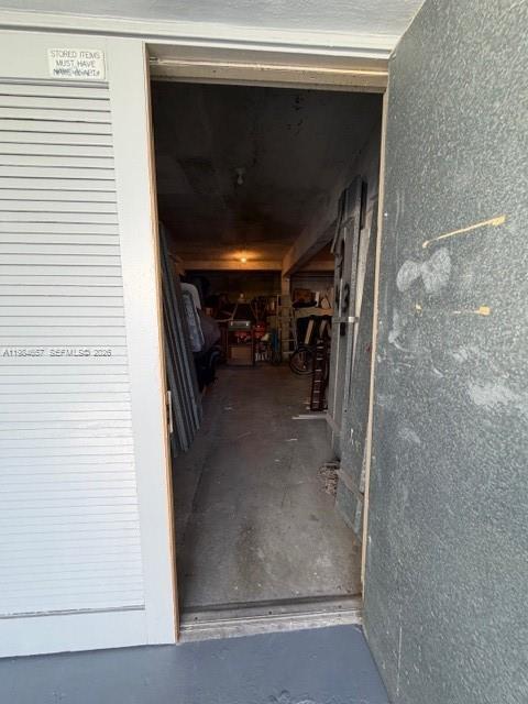 Building Photo - 9159 SW 77th Ave