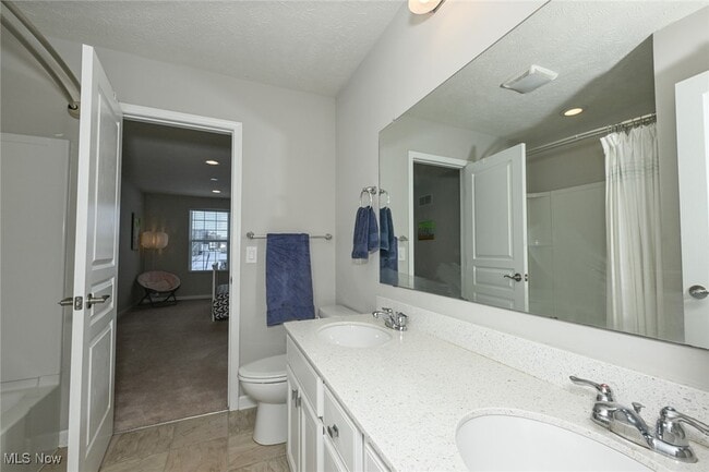 Building Photo - 81 Garnett Cir