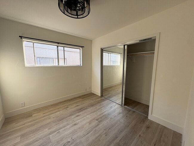 Building Photo - HOBART BLVD INC