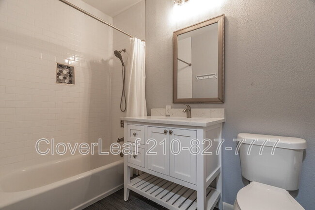 Building Photo - 210 Dumoulin Ave