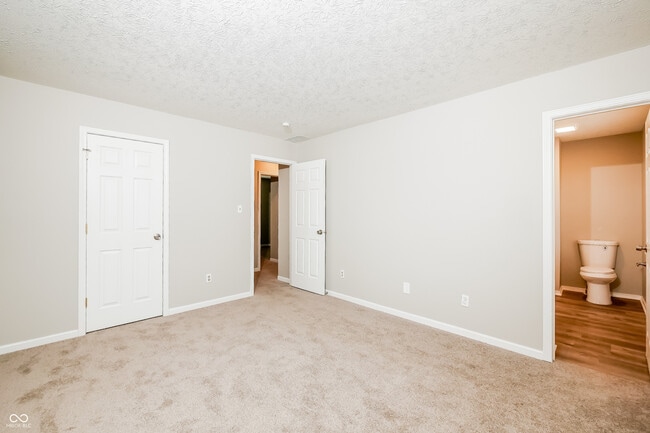 Building Photo - 5032 Granger Ct