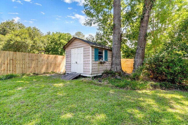 Building Photo - 157 Boyd Dr