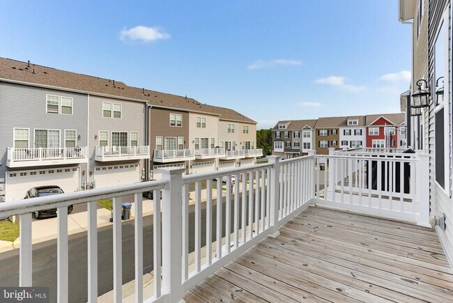 Building Photo - 6310 Berkley Bridge Pl
