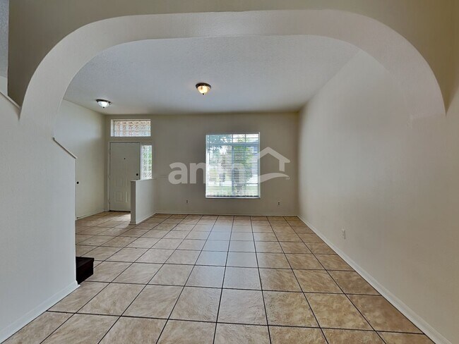 Building Photo - 12639 Longcrest Dr