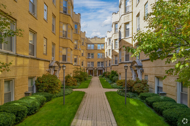 Building Photo - Cornell Park Condominiums