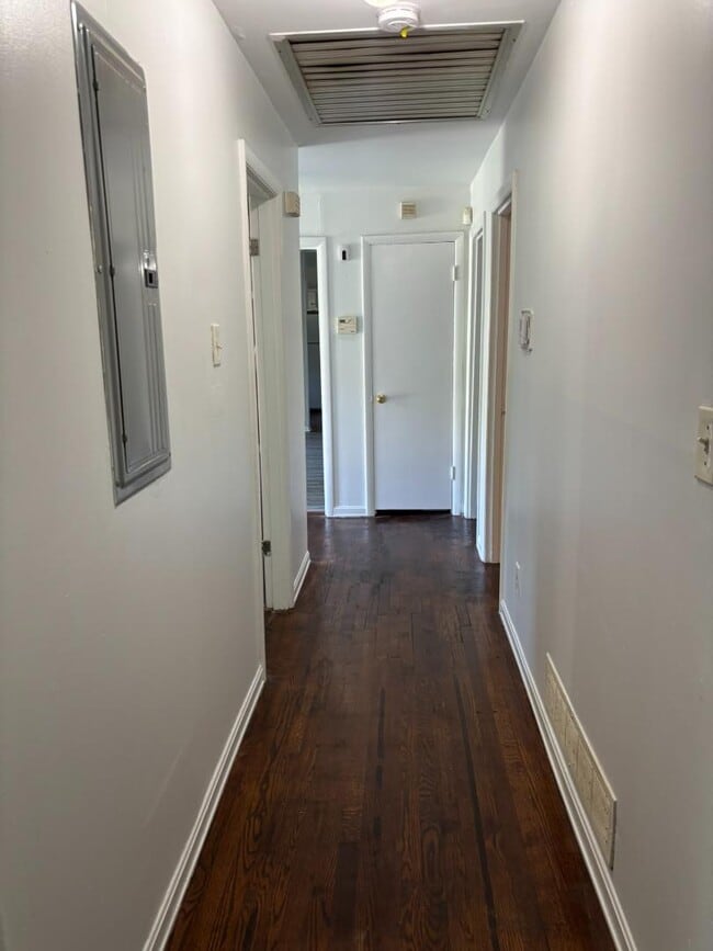 Building Photo - 3867 Bretton Woods Rd