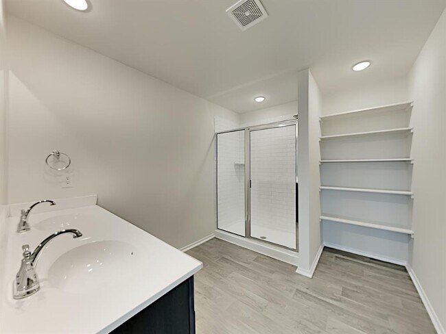 Building Photo - 9513 Timberwind Ln