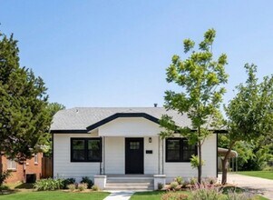 Building Photo - 1726 NW 38th St