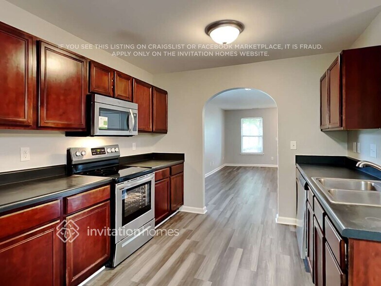 Building Photo - 2842 Filbert St
