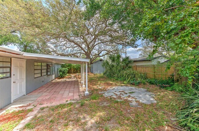 Building Photo - 1511 Meridel Ave