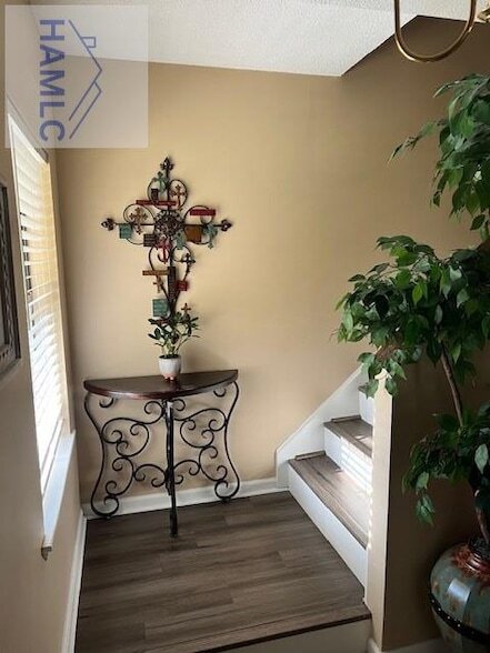 Building Photo - 1410 Brittney Ln