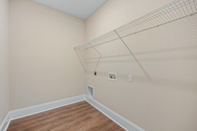 Building Photo - 64 Shelby Dr