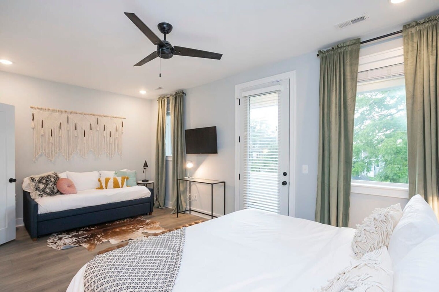 Building Photo - 111 N 9th St