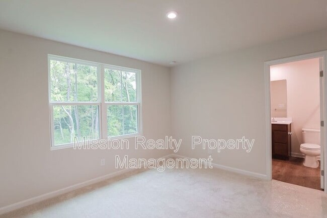 Building Photo - 1164 Canterbury Rdg Rd