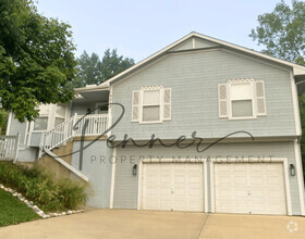 Building Photo - 5212 S Powell Ave