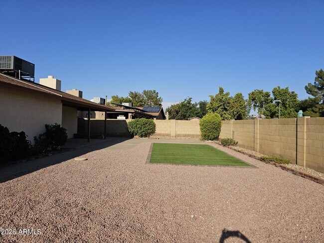Building Photo - 3337 W Kristal Way