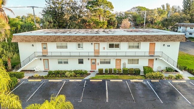 Building Photo - 2950 SE Ocean Blvd