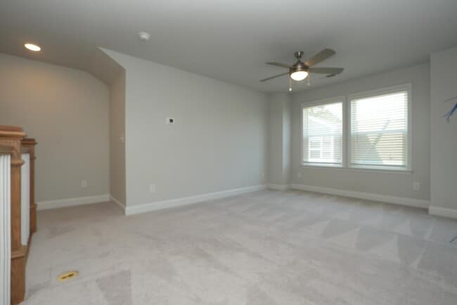 Building Photo - 5012 Calvine Ml Wy