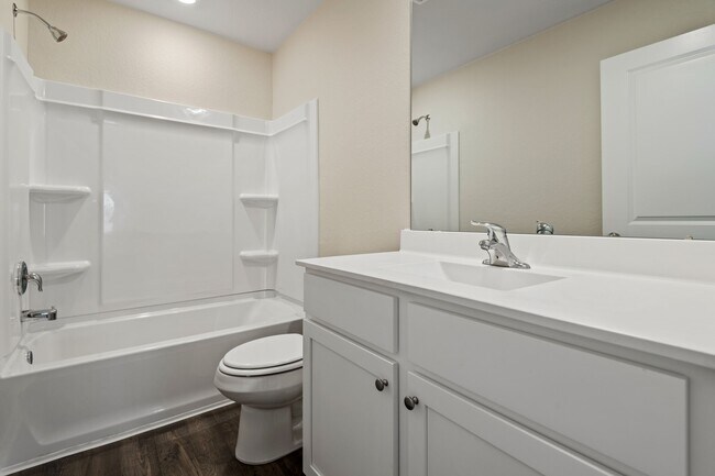 Building Photo - 15802 Berry Hl Dr