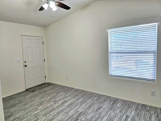 Building Photo - 8868 E Baseline Rd