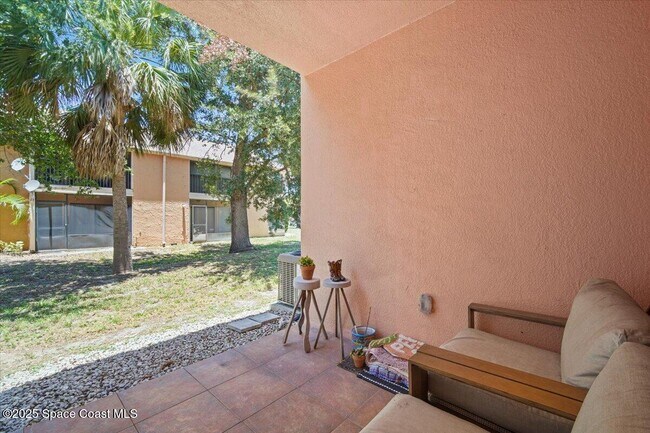 Building Photo - 2097 Hidden Grove Ln