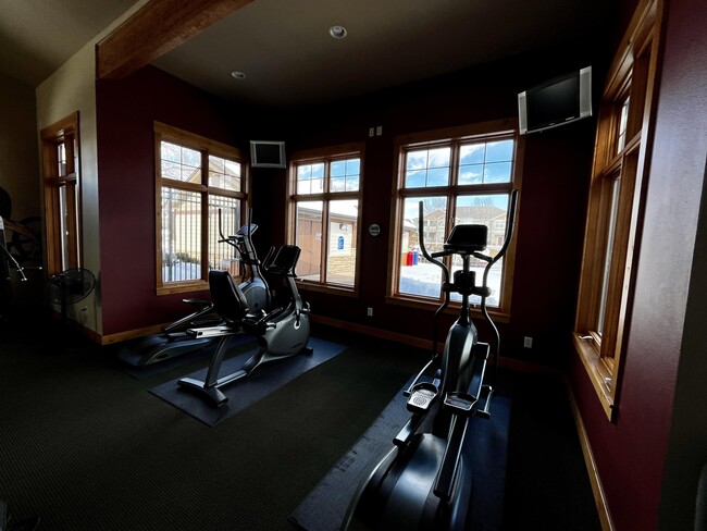 Building Photo - 6915 W 3rd St