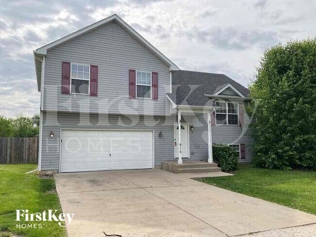 Primary Photo - 915 Ann Street