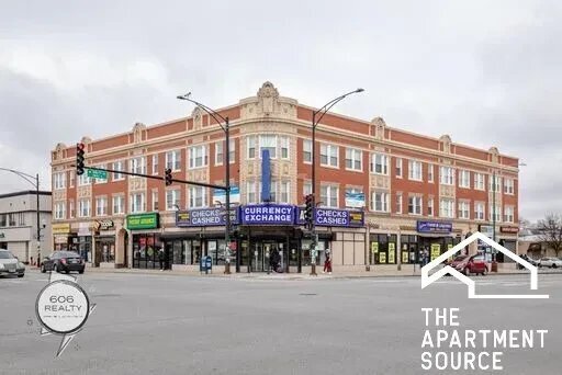 Building Photo - 1550 W 95th St