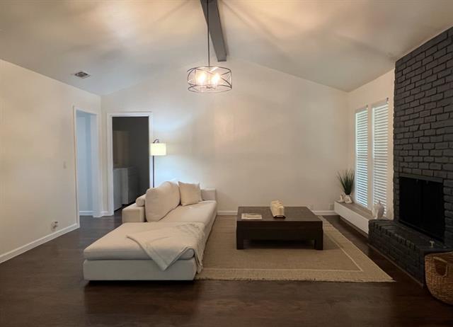 Building Photo - 1831 Kensington Dr