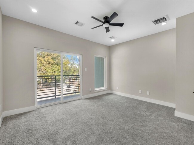 Building Photo - 7802 Queen St