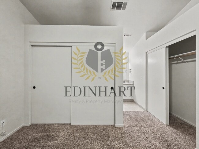 Building Photo - 2282 E Decatur Ave