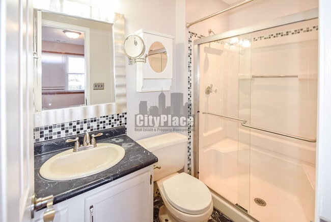 Building Photo - 3126 River Birch Dr