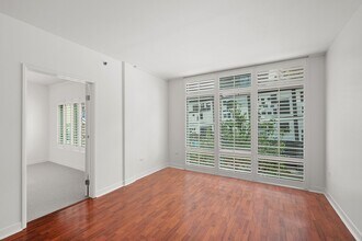 Building Photo - One Bedroom in Heart of Little Italy!