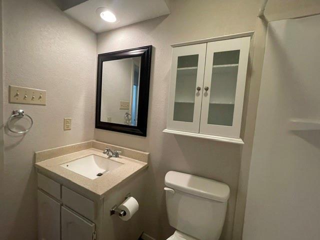 Building Photo - 7536 Meadowlark Ln N