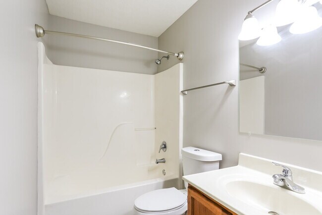 Building Photo - 112 Acton Ct