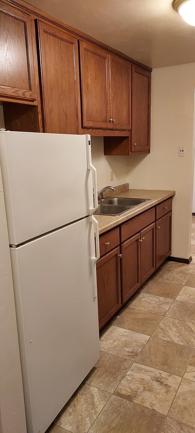 Peters Family Partnership 1141 Packerland Dr Green Bay WI 54304