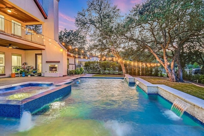 Primary Photo - 2625 Arion Cir