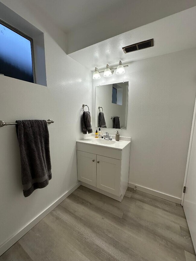 guest bathroom downstair - 112 165th Ave NE