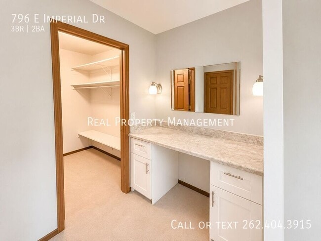 Building Photo - 796 E Imperial Dr