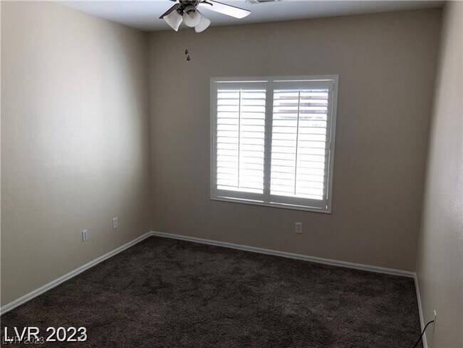 Building Photo - 2249 Canyonville Dr