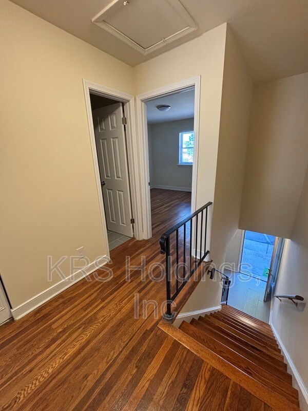 Building Photo - 5238 Goolsby Ct