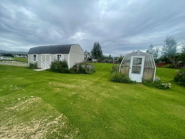 Building Photo - 2887 N Terrell Dr