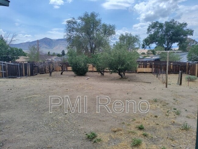 Building Photo - 13543 Mt Shasta St