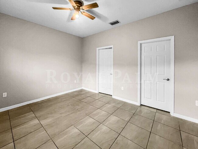 Building Photo - Spacious 3-Bedroom Home in the Heart of Cape Coral!