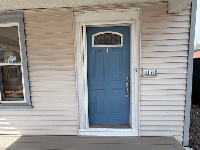 Building Photo - 19 Cohasset St