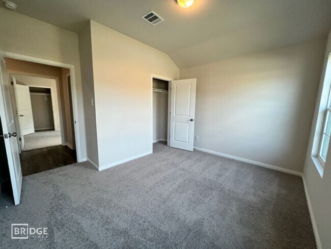 Building Photo - 17363 Cedar Crest Dr. Conroe Tx 77306
