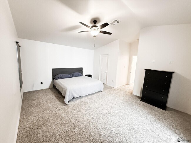 Building Photo - 4168 S Hinckley Dr