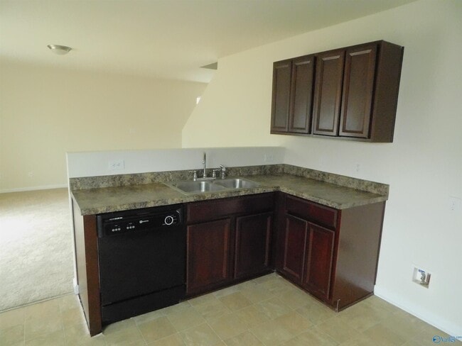 Building Photo - 130 Lockport Dr